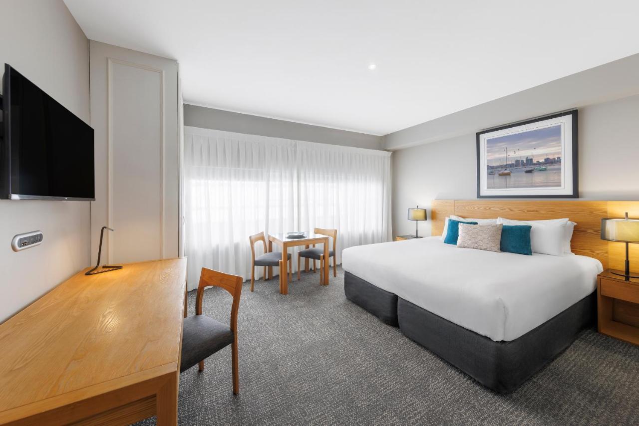 Aparthotel Quest Brighton On The Bay 4*