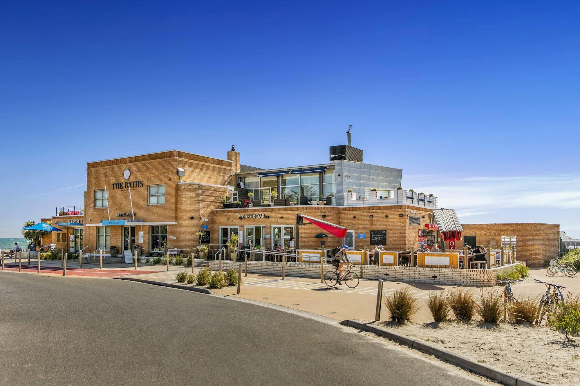 Quest Brighton On The Bay Aparthotel 4*